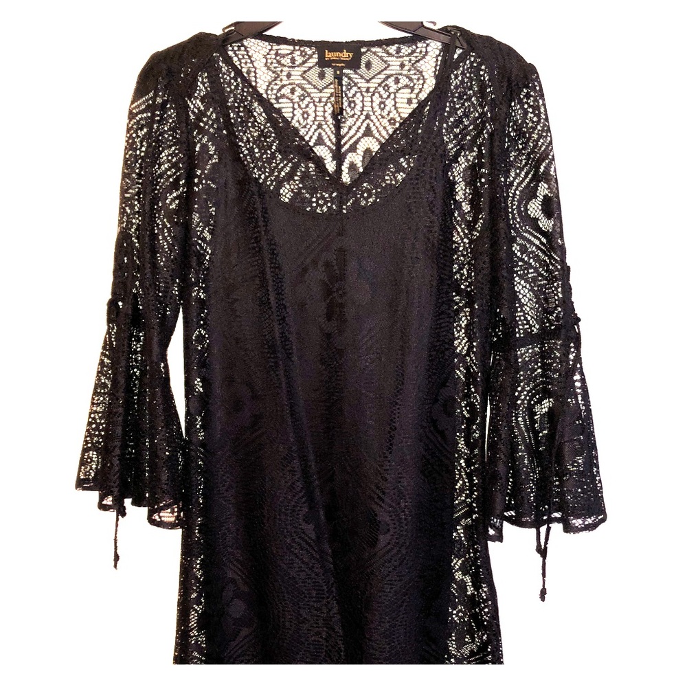 Black lace dress